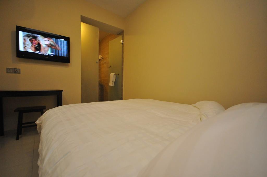One Avenue Hotel Petaling Jaya Exterior photo