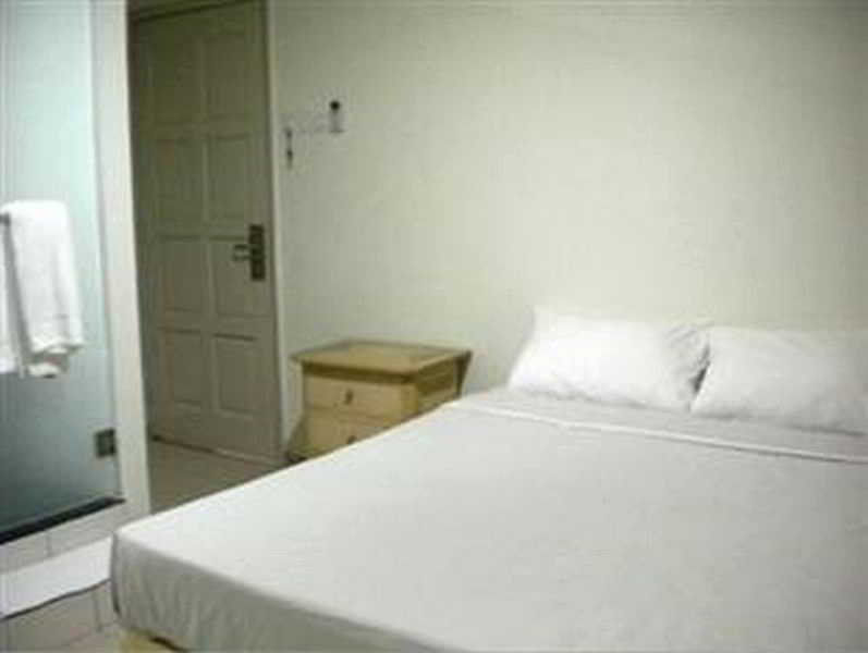 One Avenue Hotel Petaling Jaya Exterior photo