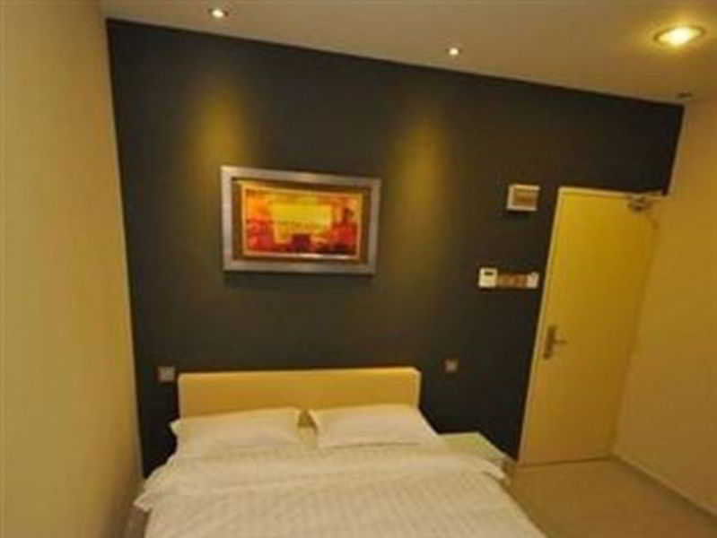 One Avenue Hotel Petaling Jaya Exterior photo