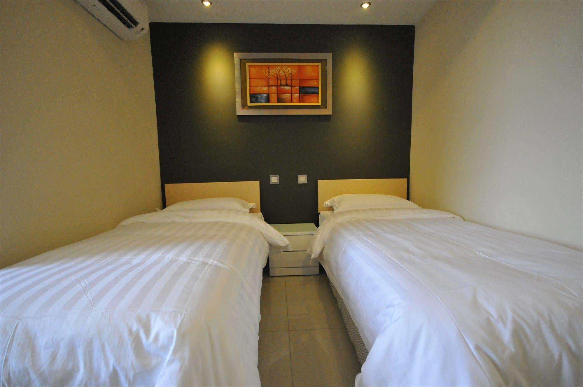 One Avenue Hotel Petaling Jaya Exterior photo