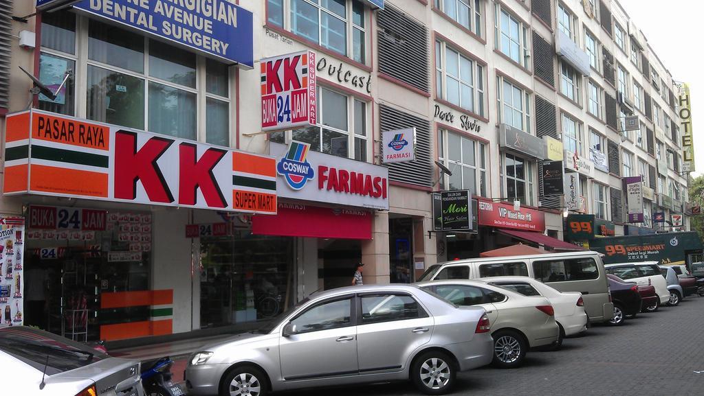 One Avenue Hotel Petaling Jaya Exterior photo